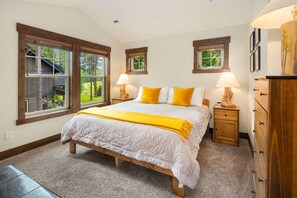 5 bedrooms, iron/ironing board, travel crib, free WiFi