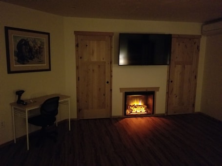 Interior. Fort Wrangell, Orca Room