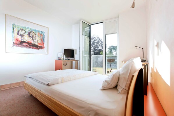 1 bedroom, WiFi, bed sheets, wheelchair access