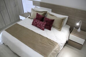 14 Schlafzimmer, WLAN