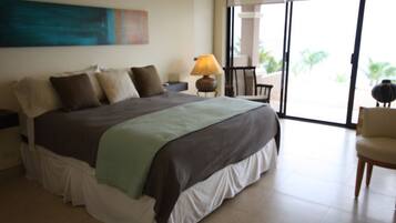 1 slaapkamer, een strijkplank/strijkijzer, gratis wifi, beddengoed