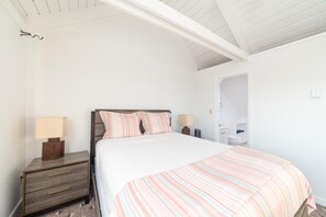 3 chambres, fer et planche à repasser, Wi-Fi