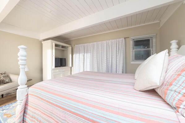 3 bedrooms, iron/ironing board, WiFi