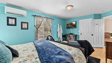 1 chambre, bureau, fer et planche à repasser, accès au Wi-Fi (inclus)