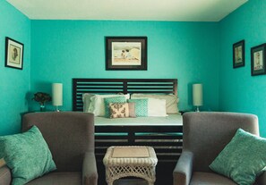 1 室のベッドルーム、デスク、アイロン / アイロン台、WiFi (無料)