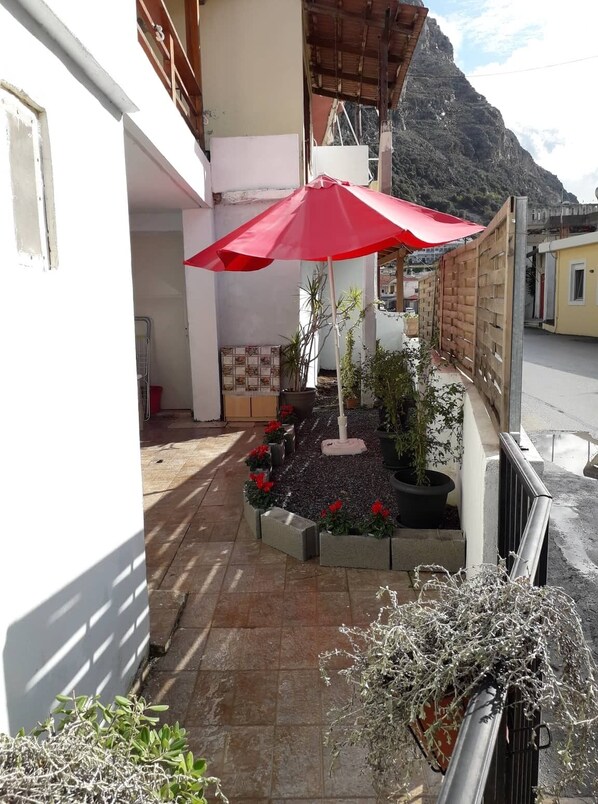 Standard-Haus, 2 Schlafzimmer | Terrasse/Patio