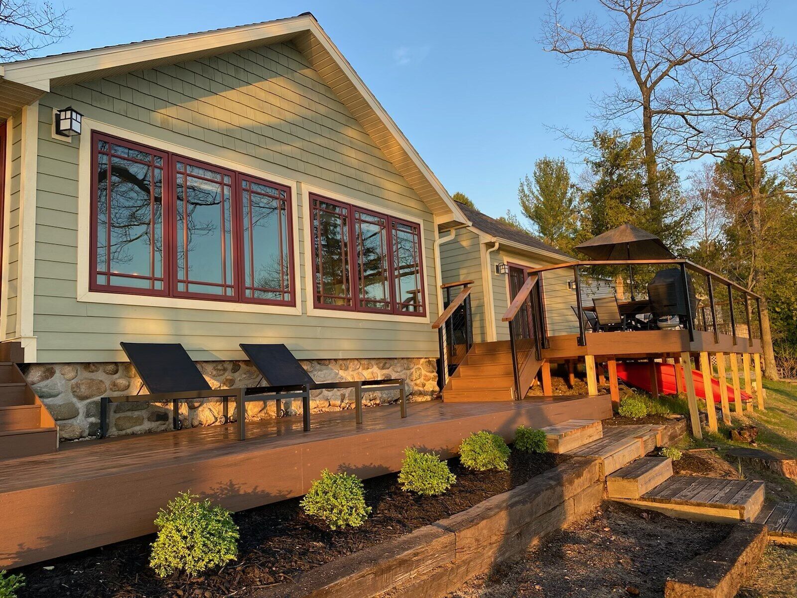 WAKE & LAKE Cottage - All Season