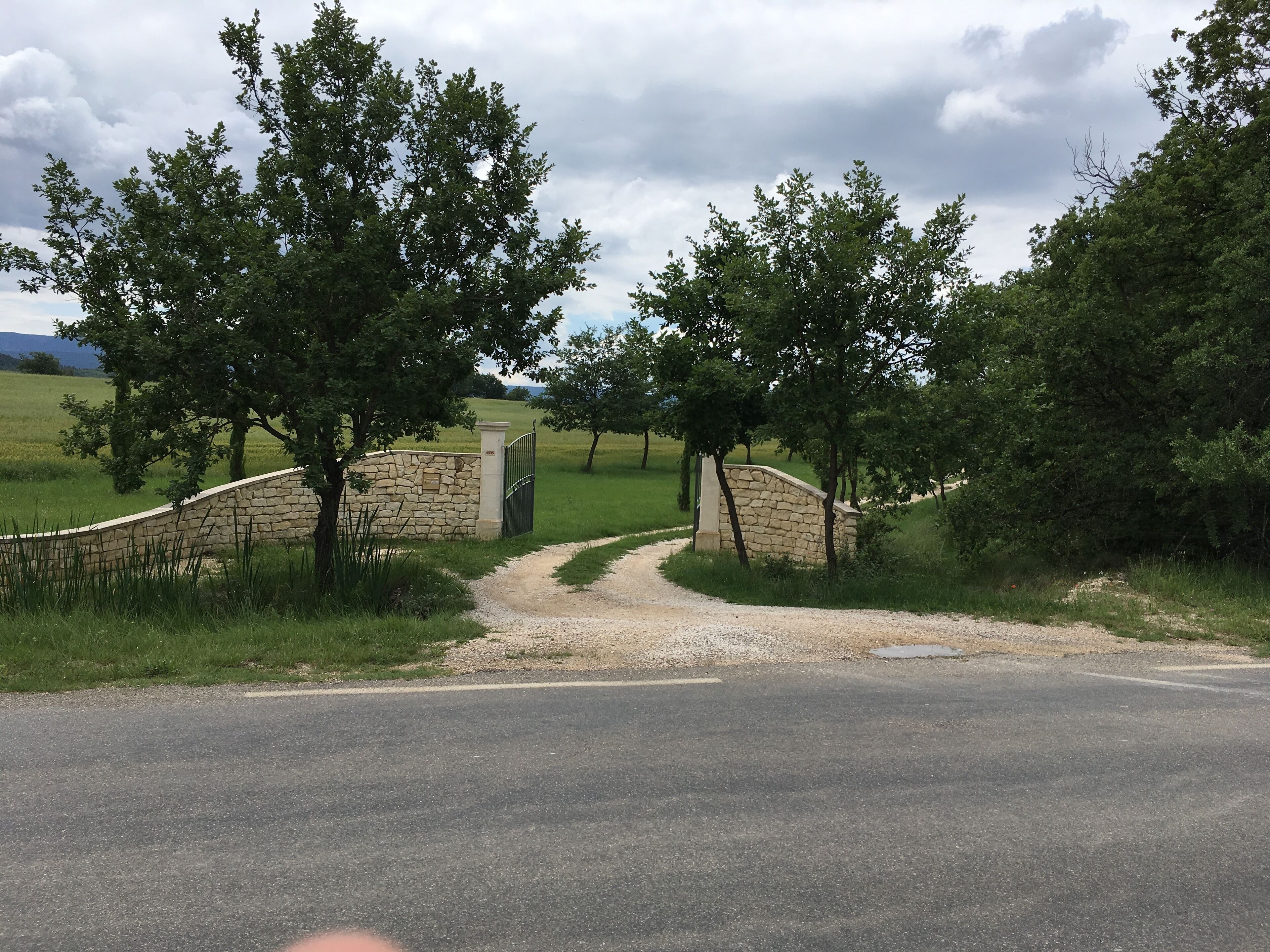L'entrée de la propriété