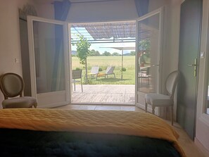 1 bedroom, iron/ironing board, free WiFi, bed sheets - Charming house classified 4 stars in Luberon Protected Natural Regional Park (Roussillon)