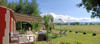 Charming house classified 4 stars in Luberon Protected Natural Regional Park