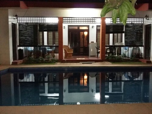 Villa avec piscine privée.