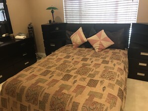 1 Schlafzimmer, Zimmersafe, Bügeleisen/Bügelbrett, WLAN