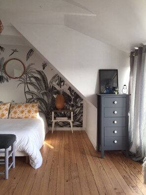 3 chambres, fer et planche à repasser, Wi-Fi, literie fournie