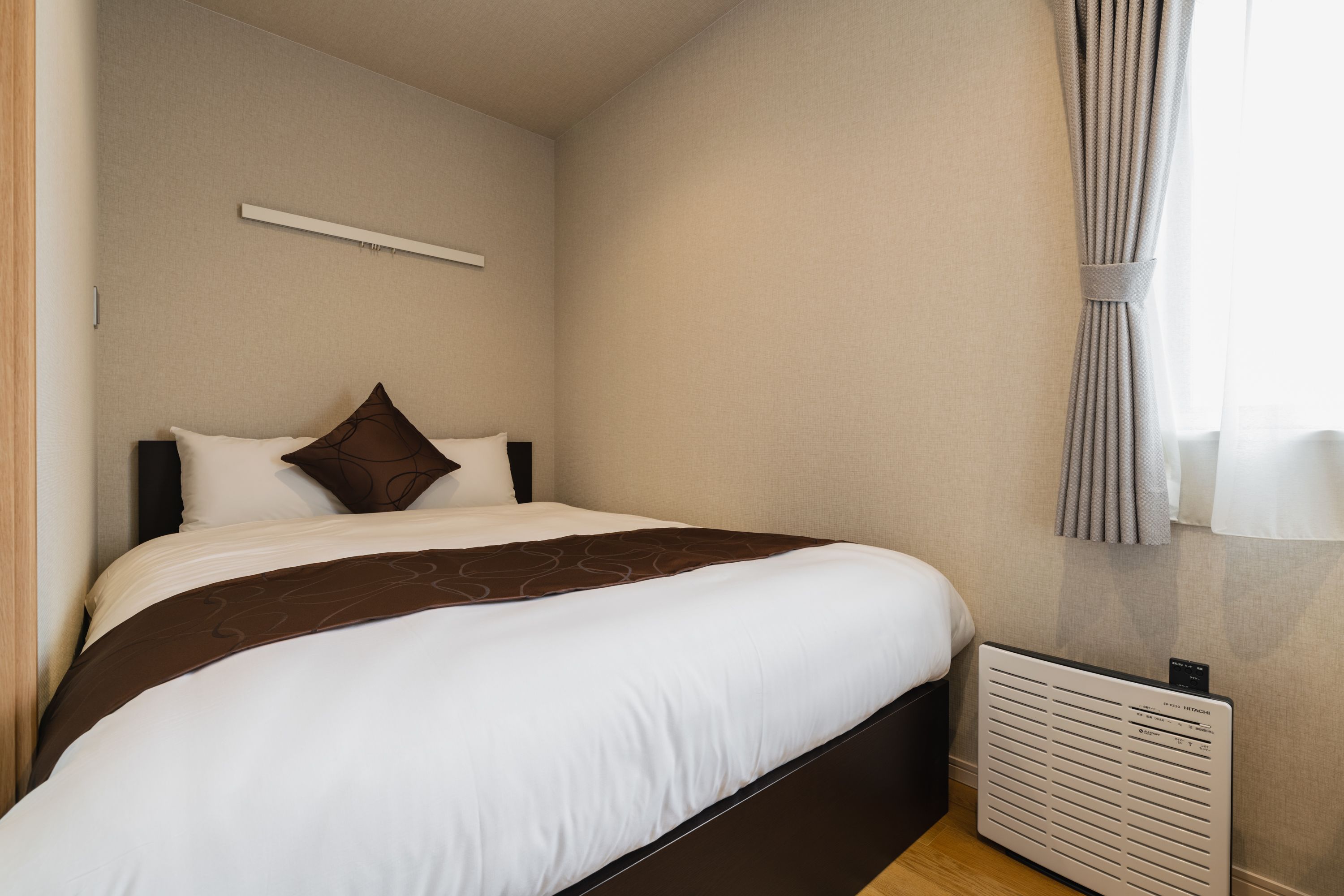 superior a, non smoking | desk, free wifi, bed sheets