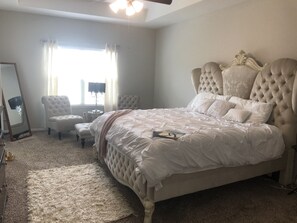 3 Schlafzimmer, Bügeleisen/Bügelbrett, WLAN, Bettwäsche