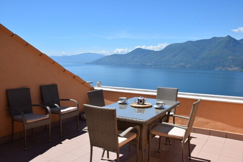 CASA ELENA - Eine Terrasse am Lago Maggiore