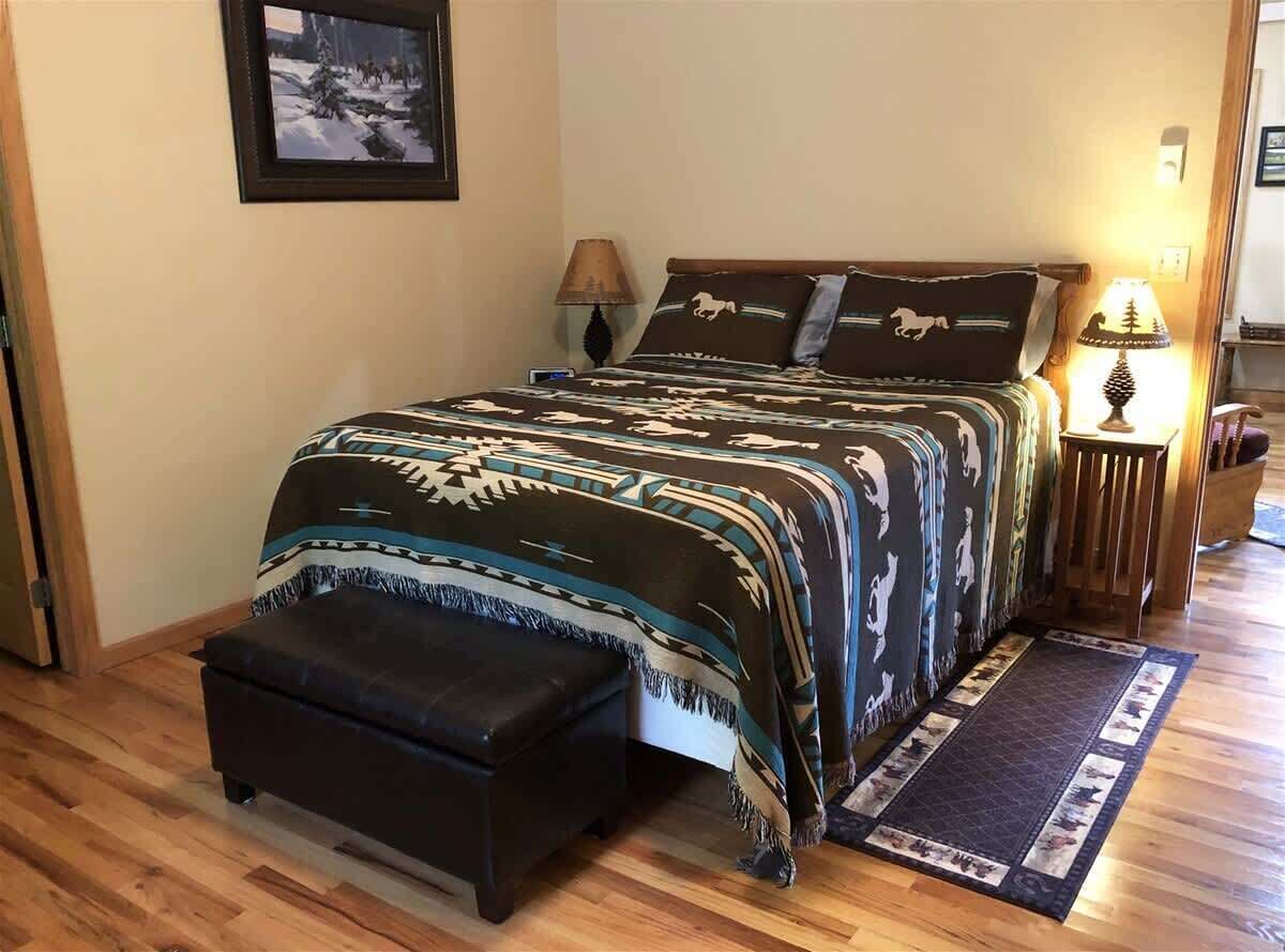 2 Schlafzimmer, Bügeleisen/Bügelbrett, WLAN, Bettwäsche