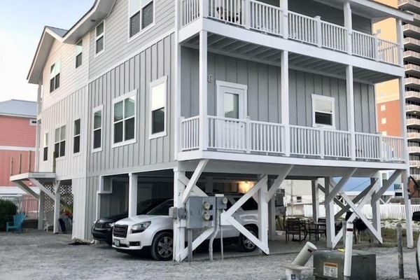 Duplex Beach House, Evening Tide 7. Completely remodeled in Spring 2021.