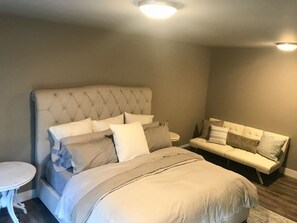 2 habitaciones, tabla de planchar con plancha y wifi gratis 