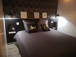 1 Schlafzimmer, Bügeleisen/Bügelbrett, kostenloses WLAN, Bettwäsche