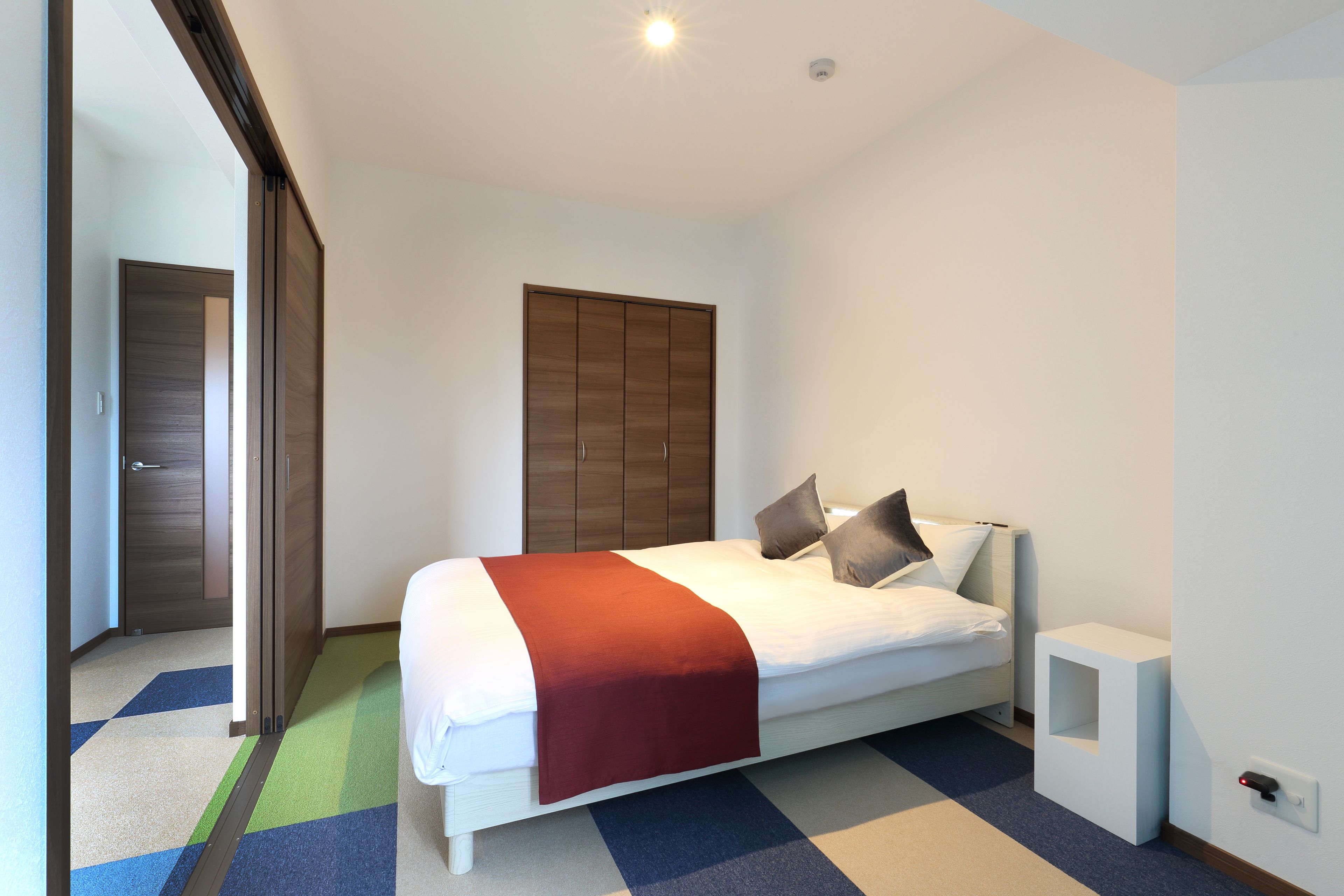 1 bedroom, free wifi, bed sheets