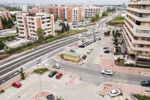 Exterior - Comfortable apartment located on the seventh floor of a modern residence equipped with a lift.In 40 square meters of space it comfortably accommodates 2 people with a double bedroom.Located in the Fonte Laurentina district, near the ring road, the Cecchi (Roma)