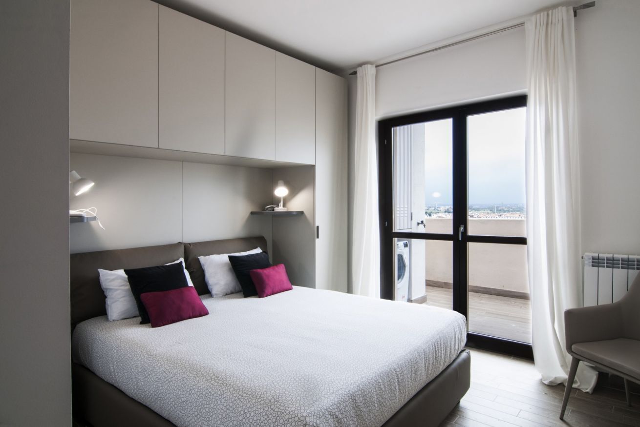 1 habitación, tabla de planchar con plancha y wifi 