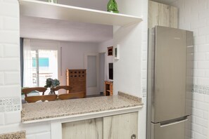 Dining - CUNIT HOME - TOTALLY RENOVATED APARTMENT WITH EVERYTHING NEW (Cunit)