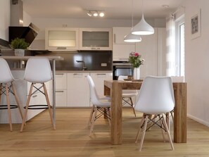 Imagen sin descripción, 3 de 41, botón