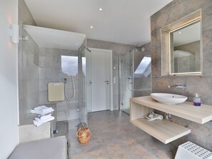 Imagen sin descripción, 4 de 41, botón