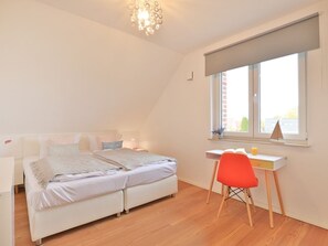 4 habitaciones, cuna de viaje y wifi 