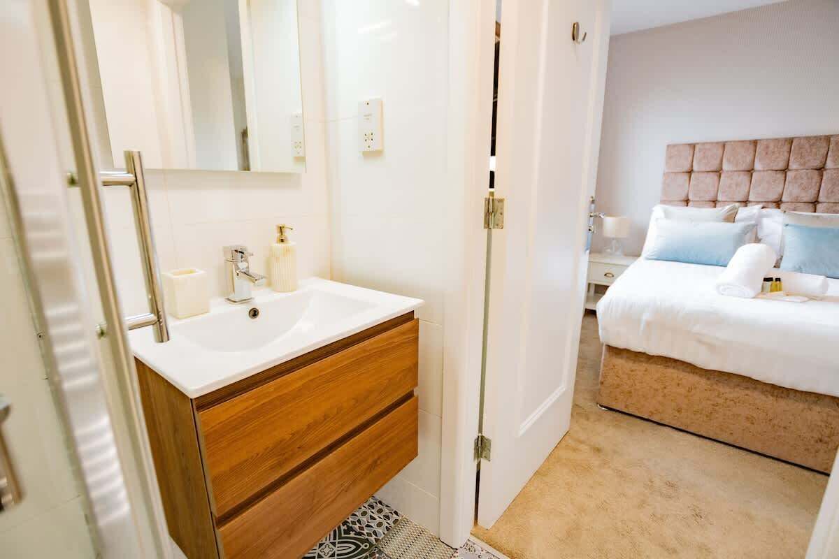 Doccia, asciugacapelli, asciugamani