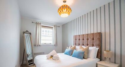 Luxury Living Galway City. Free Secure Parking