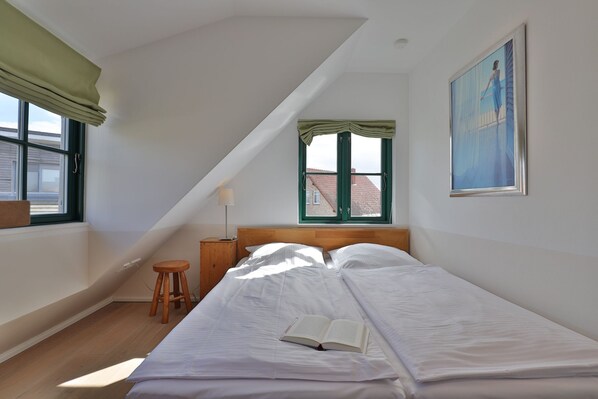 3 bedrooms, WiFi