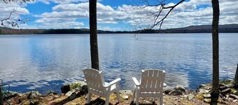 Private Lakefront Cottage in mid-coast Maine