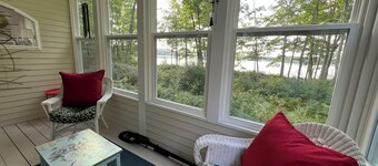 Private Lakefront Cottage in mid-coast Maine