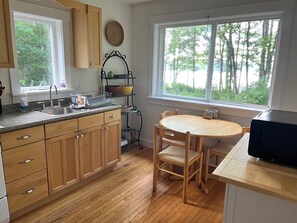 Dining - Private Lakefront Cottage in mid-coast Maine (Belmont)