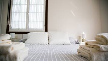 5 chambres, fer et planche Ă repasser, Wi-Fi gratuit, draps fournis