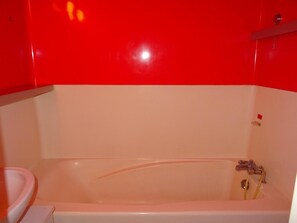 Bathroom - 100m from ski slopes, 1st floor, view valley, balcony, tv, 22m², Les Arcs (Les Arcs)