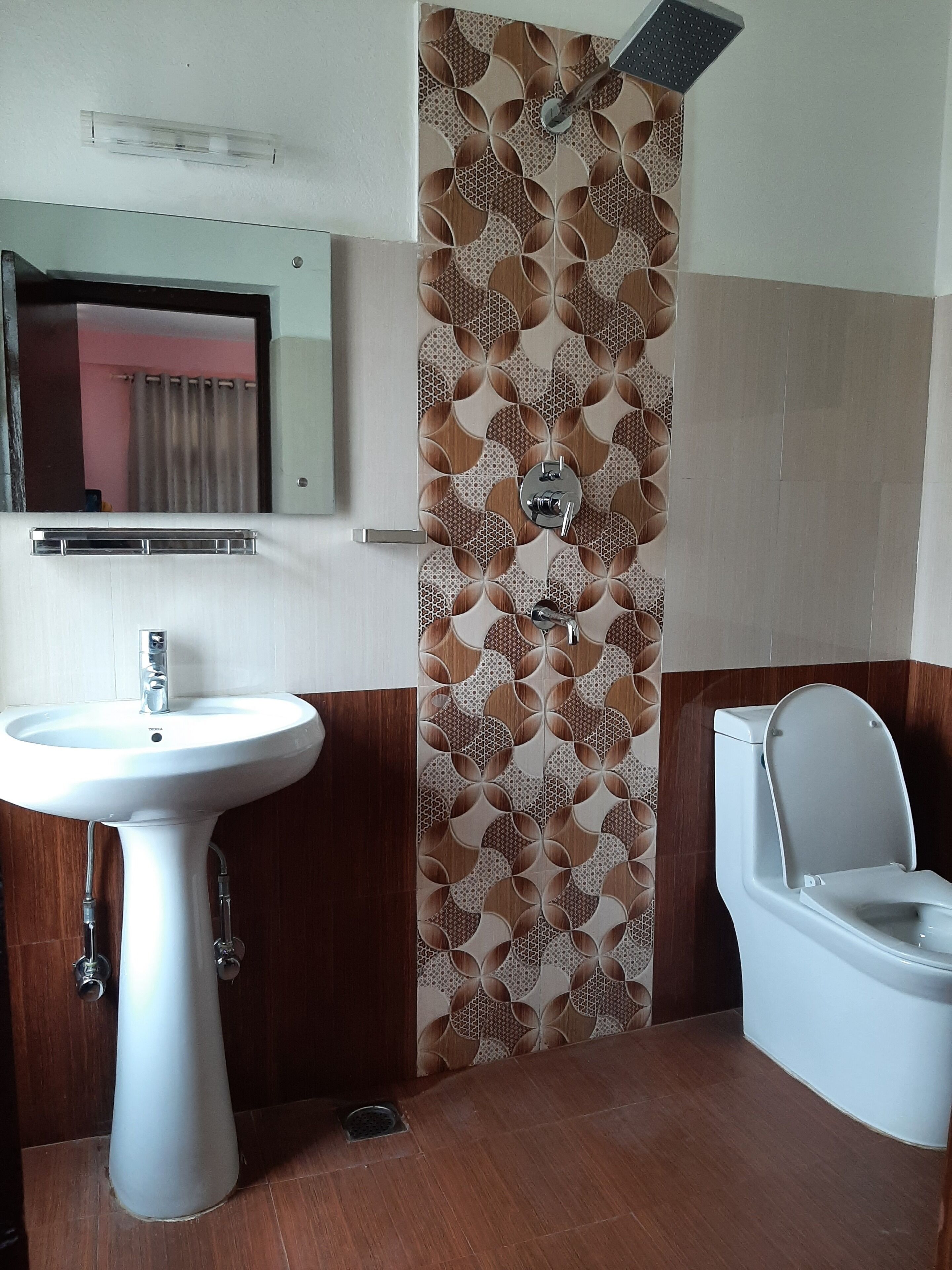 经典双人房或双床房 | 浴室 | 淋浴设施