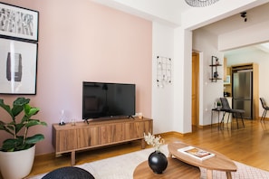 Living area - UPSTREET Delightful 1BD Apt in Plaka (Athens)
