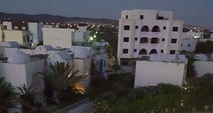 Renovierte S + 1 Wohnung mit Gemeinschaftspool