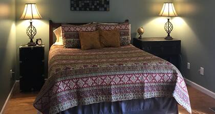 Riverfront property - The Carriage House