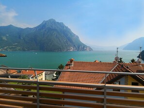 Property grounds - Luxurious Penthouse: Villa Letizia (Castro)