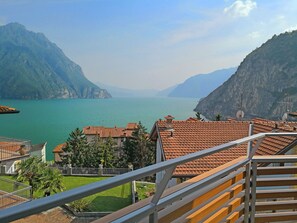 Property grounds - Luxurious Penthouse: Villa Letizia (Castro)