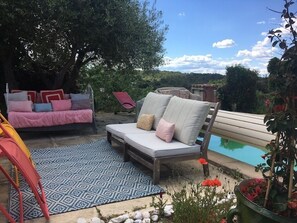 Property grounds - South of France, swimming pool and fantastic view! (Aubais)