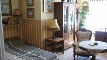 2 quartos, ferros/tábuas de passar roupa, Wi-Fi de cortesia