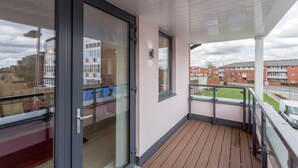 Leilighet, 2 soverom, balkong | Balkong