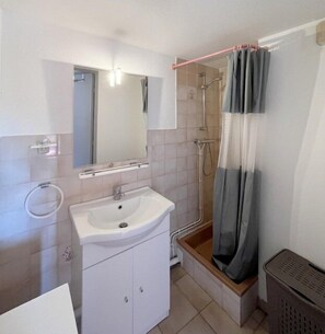 Bathroom - Apartment with communal pool 4PB287 (LE BARCARES)