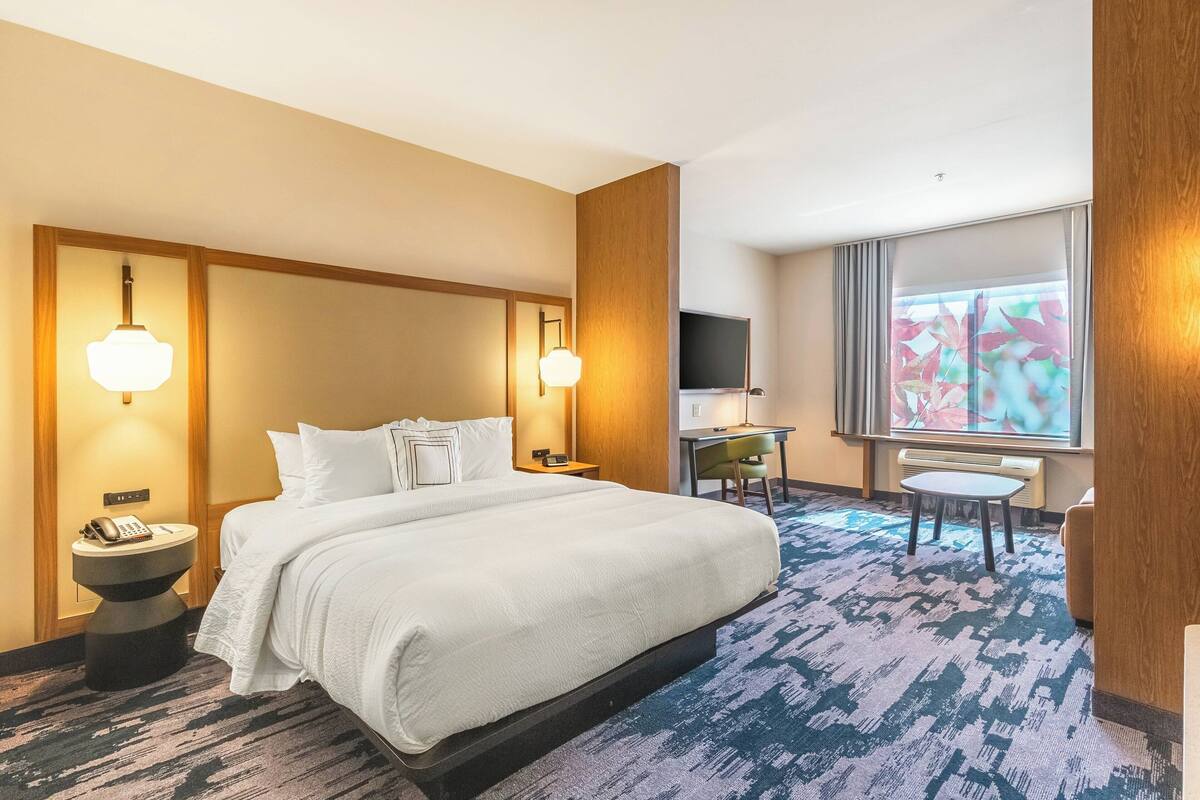 suite, 1 king bed with sofa bed | premium bedding, pillow-top beds, individually furnished, desk